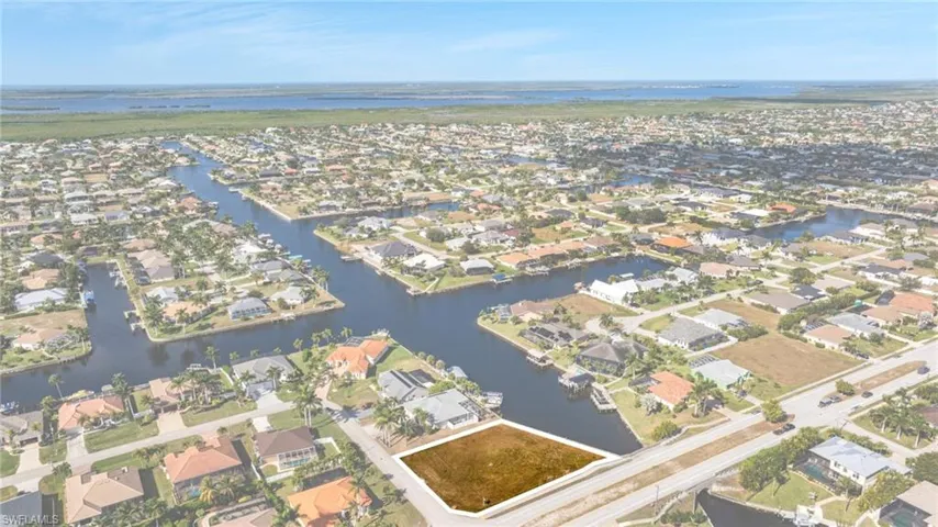 2503 Sw 41st St, Cape Coral, Florida 33914