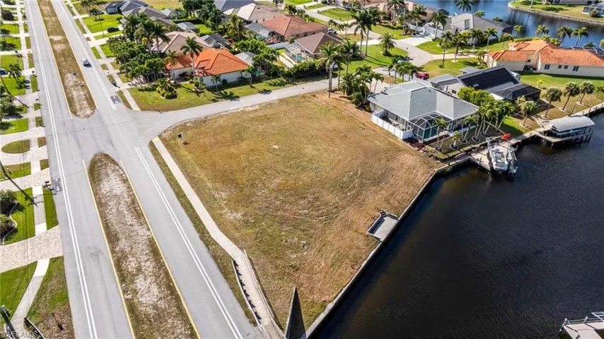 2503 Sw 41st St, Cape Coral, Florida 33914