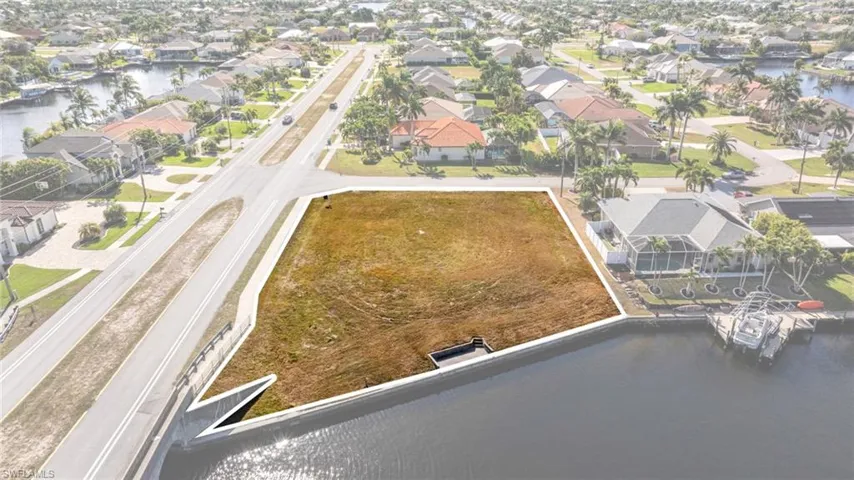 2503 Sw 41st St, Cape Coral, Florida 33914