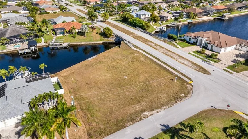 2503 Sw 41st St, Cape Coral, Florida 33914