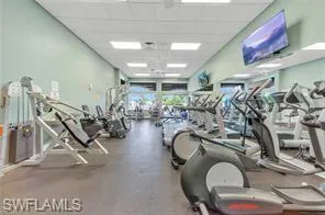14282  Manchester  DR, Naples, FL 34114