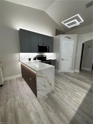 11670 Pine Hammock Cir, Fort Myers, Florida 33919