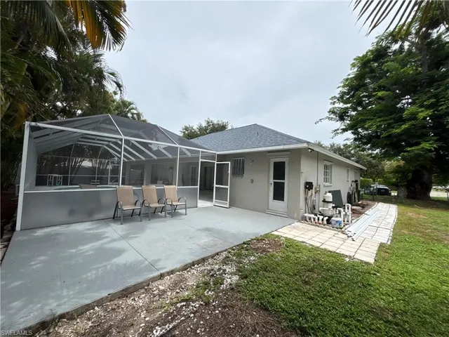 11670 Pine Hammock Cir, Fort Myers, Florida 33919