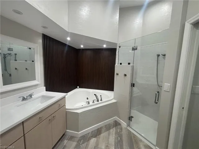 11670 Pine Hammock Cir, Fort Myers, Florida 33919