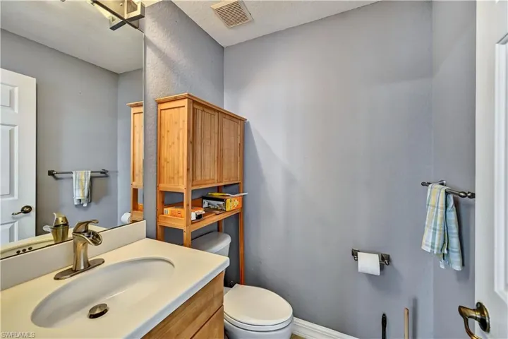 4301 Nw 33rd St, Cape Coral, Florida 33993