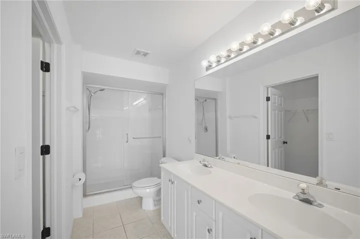 26705  Little John  CT, Bonita Springs, FL 34135