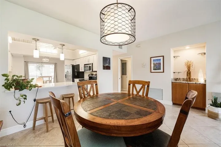6025 Chardonnay Ln 103, Naples, Florida 34119