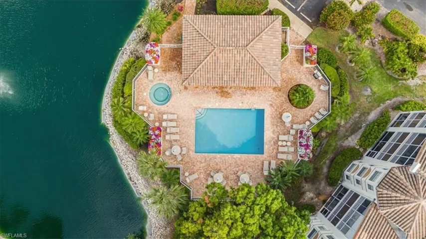 6025 Chardonnay Ln 103, Naples, Florida 34119