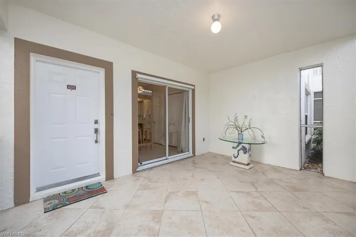 6025 Chardonnay Ln 103, Naples, Florida 34119