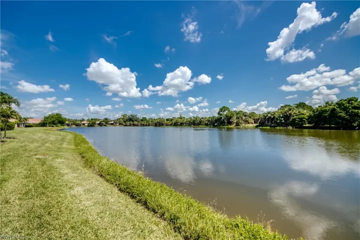 13056 Silver Thorn Loop, North Fort Myers, Florida 33903
