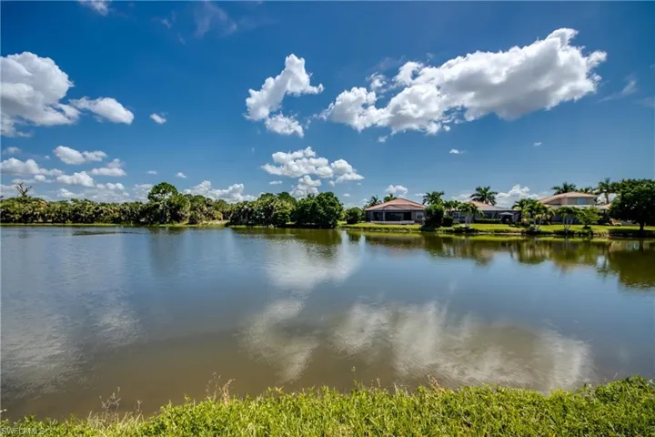 13056 Silver Thorn Loop, North Fort Myers, Florida 33903