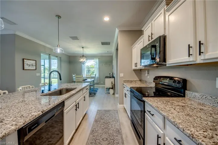 13056 Silver Thorn Loop, North Fort Myers, Florida 33903
