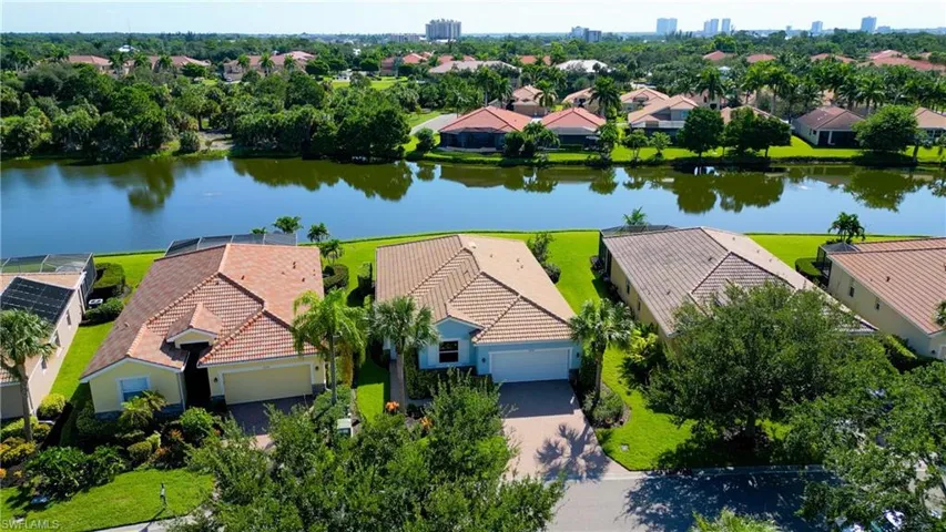 13056 Silver Thorn Loop, North Fort Myers, Florida 33903