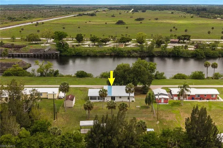 1159 Lock Ln, Moore Haven, Florida 33471