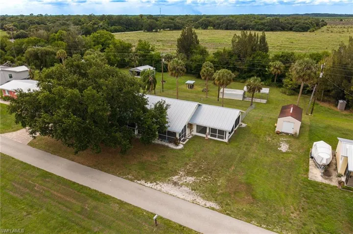 1159 Lock Ln, Moore Haven, Florida 33471