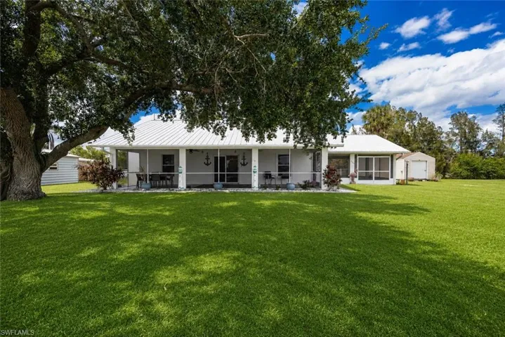 1159 Lock Ln, Moore Haven, Florida 33471
