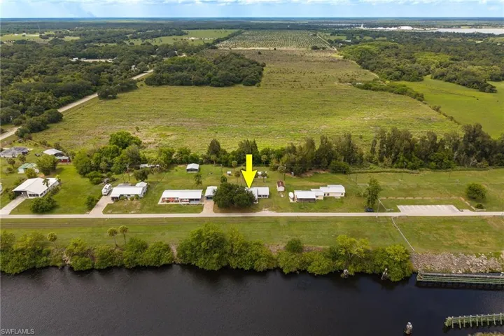 1159 Lock Ln, Moore Haven, Florida 33471