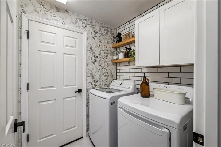 3401 NE 13th  PL, Cape Coral, FL 33909