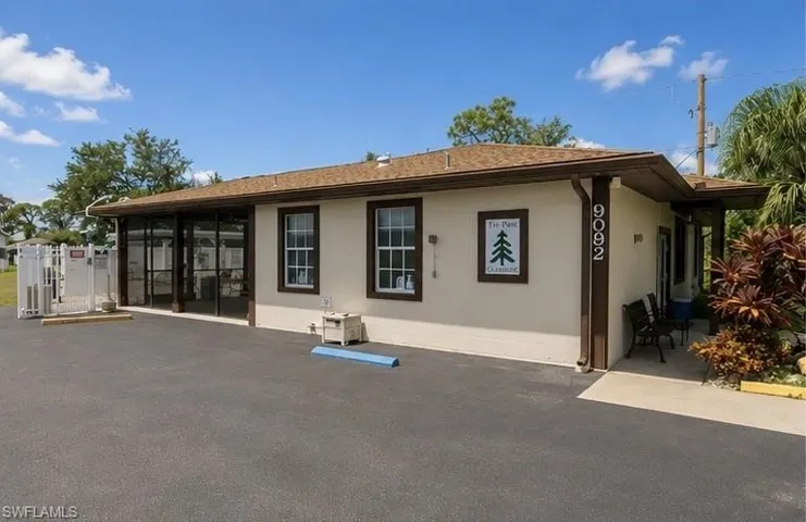 9177 Pinehaven Way, Englewood, Florida 34224