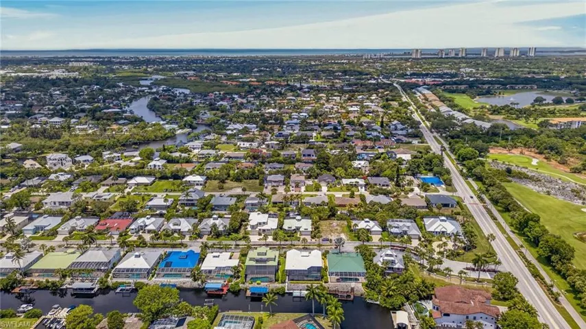 27041 Flamingo Dr, Bonita Springs, Florida 34135