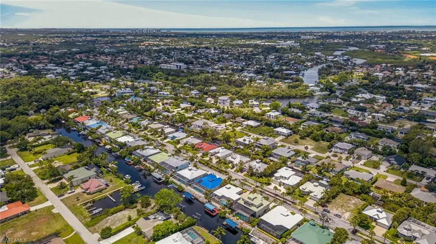 27041 Flamingo Dr, Bonita Springs, Florida 34135