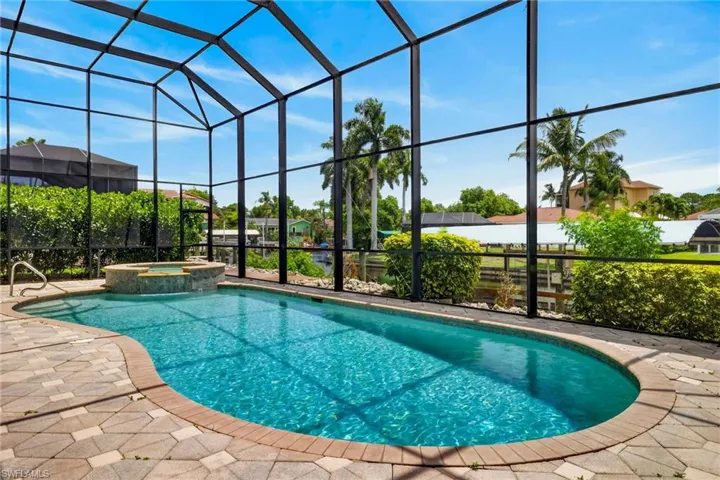 27041 Flamingo Dr, Bonita Springs, Florida 34135
