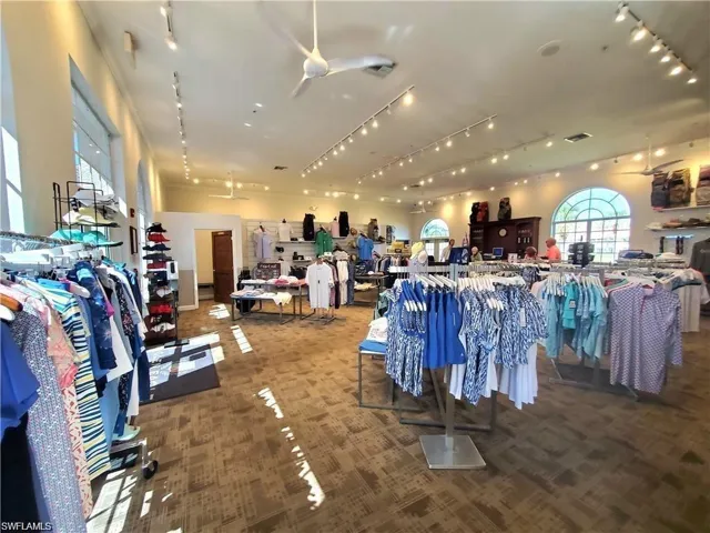 Golf Shop