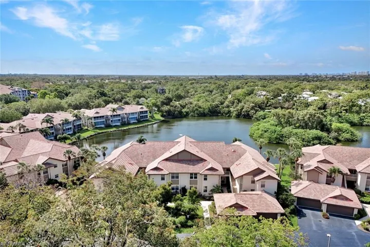 26891  Wedgewood  DR, Bonita Springs, FL 34134