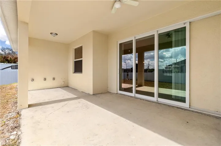 View of patio / terrace featuring ceiling fan