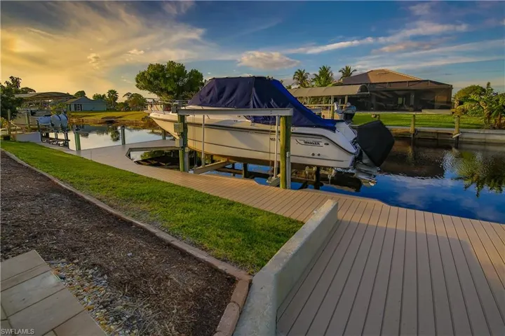 2021  Ottersrest  LN, Cape Coral, FL 33990