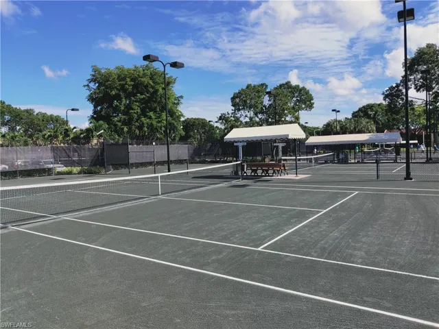 Har-Tru Tennis Courts