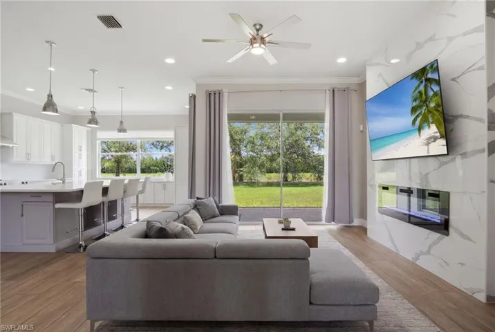 661 Grand Rapids Blvd, Naples, Florida 34120