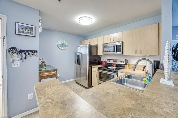 15361 Bellamar Cir 114, Fort Myers, Florida 33908