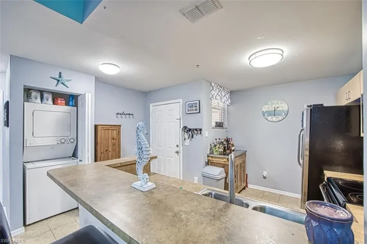 15361 Bellamar Cir 114, Fort Myers, Florida 33908