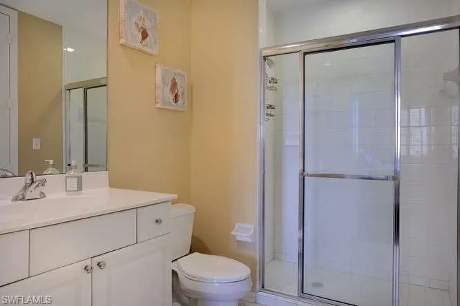 400 Flagship Dr 604, Naples, Florida 34108