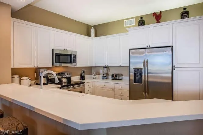 400 Flagship Dr 604, Naples, Florida 34108