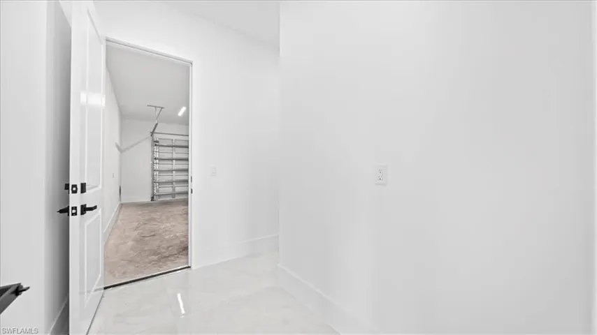 526 Se 4th St, Cape Coral, Florida 33990