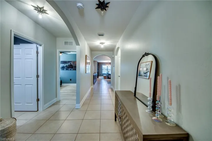 3438 Manati, CAPE CORAL FL 33909