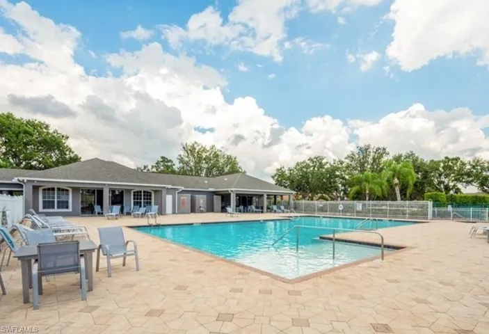 9101  Kings Cove  CT, Fort Myers, FL 33967