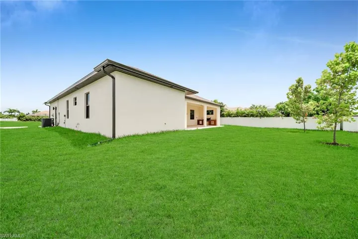 2244 SW 27th  ST, Cape Coral, FL 33914
