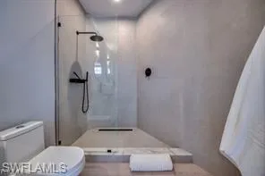 702 Sw 52nd St, Cape Coral, Florida 33914