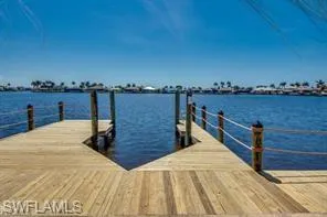 702 Sw 52nd St, Cape Coral, Florida 33914