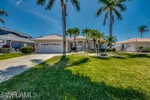702 Sw 52nd St, Cape Coral, Florida 33914