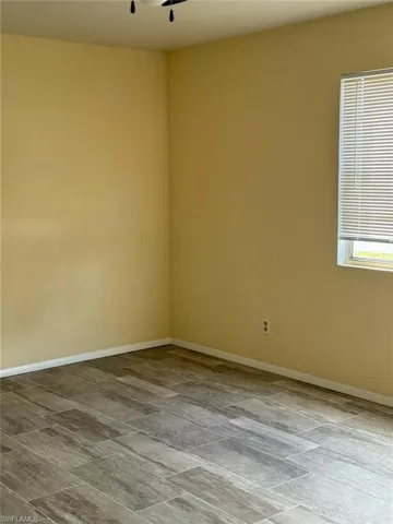 4112  2nd W ST, Lehigh Acres, FL 33971