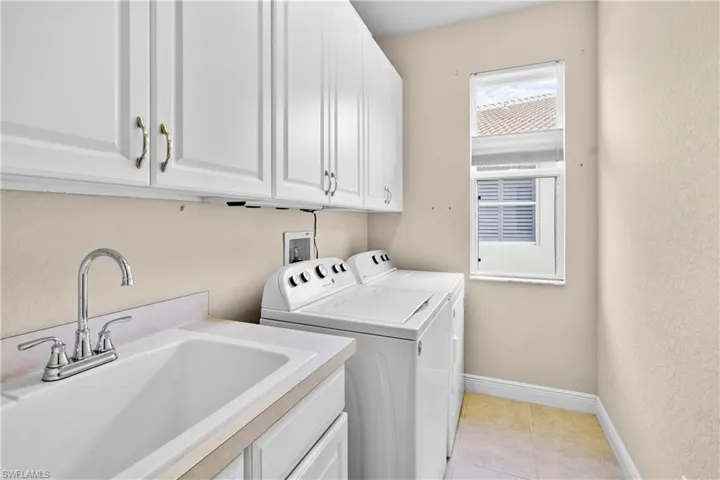 8831 Largo Mar Dr, Estero, Florida 33967