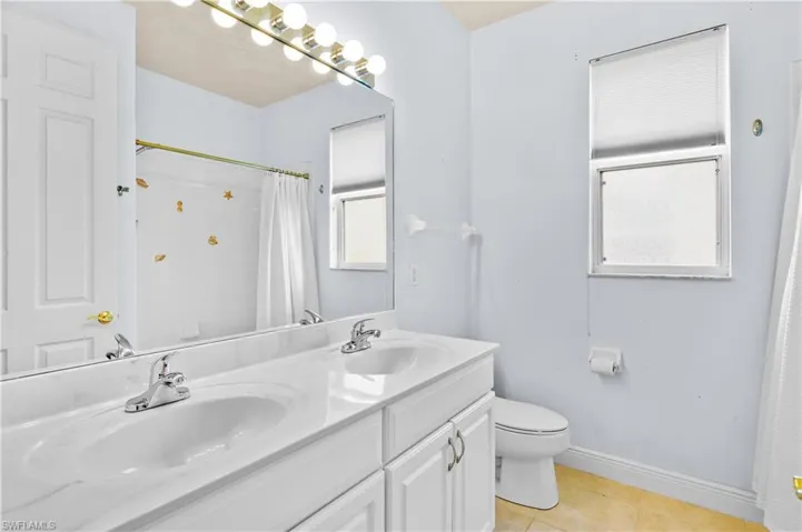 8831 Largo Mar Dr, Estero, Florida 33967