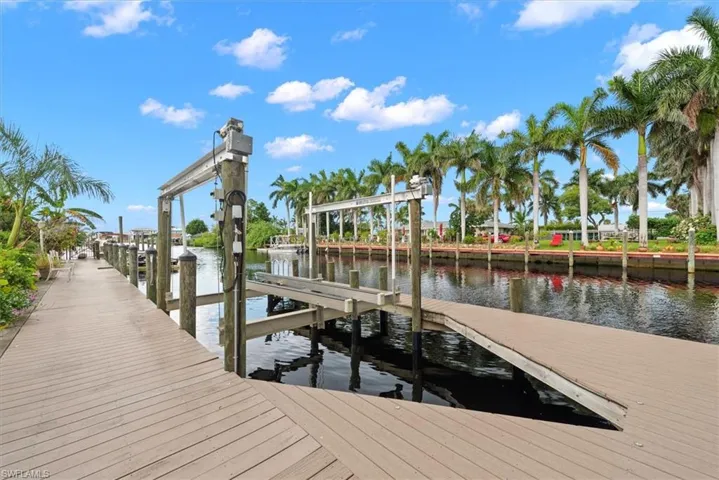 2205 Channel Way, North Fort Myers, Florida 33917