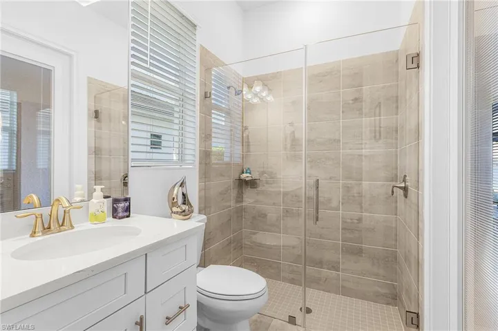 13832 Blue Bay Cir, Fort Myers, Florida 33913