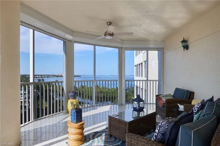 Large lanai with gorgeous river views!