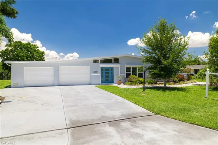 1729 Club House Rd, North Fort Myers, Florida 33917